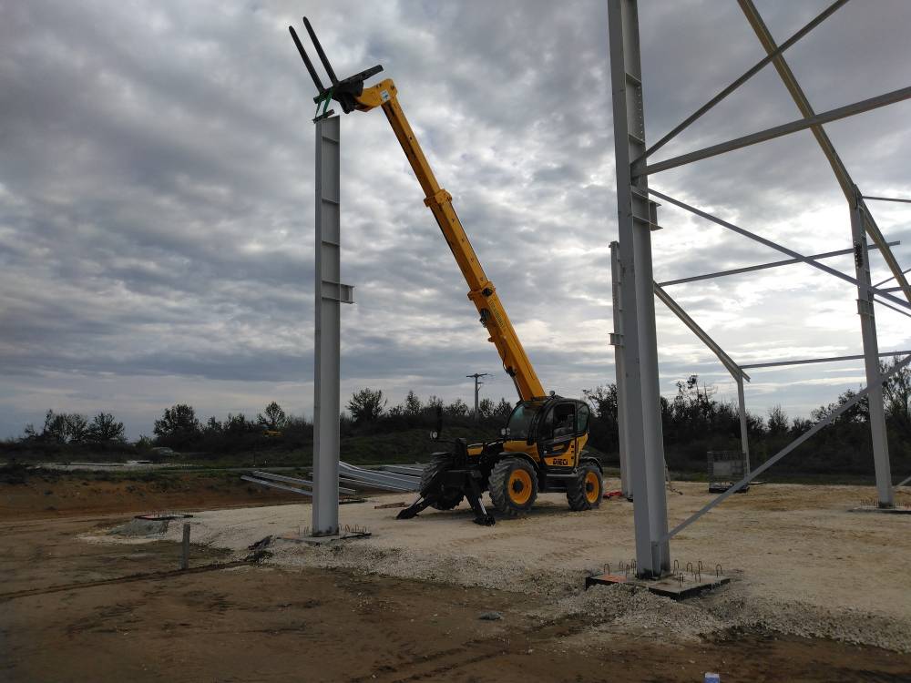 Pose de charpente métallique Crifer.jpg